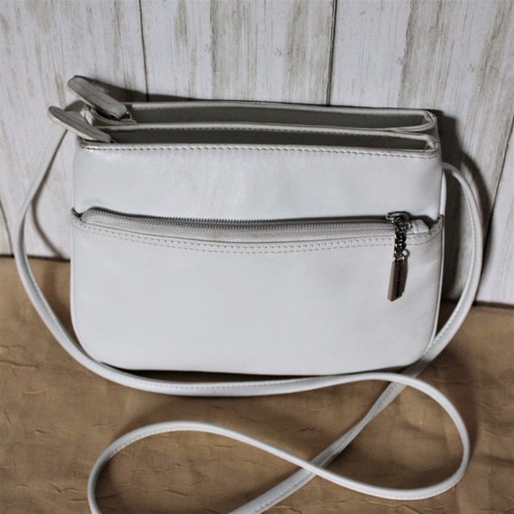Giani Bernini White Leather Cross-body Bag - Picture 6 of 8